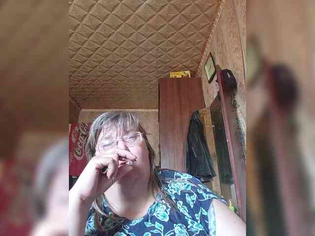 Olga47 webcam