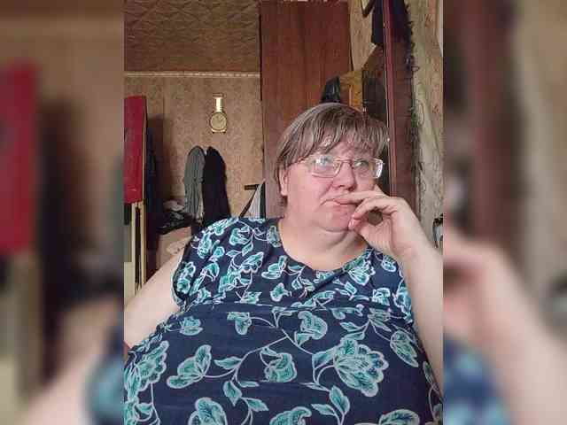 Olga47 webcam