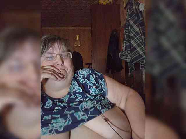 Olga47 webcam