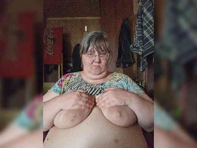 Olga47 webcam