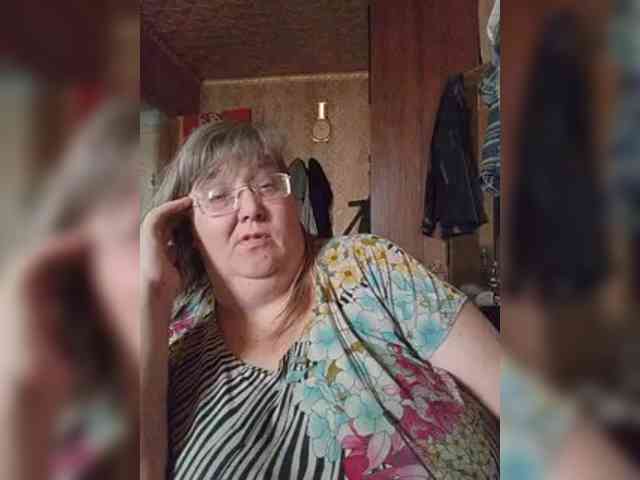 Olga47 webcam