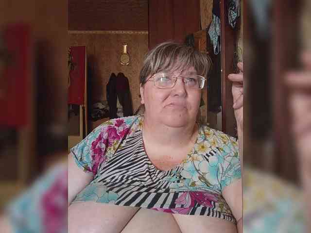 Olga47 webcam