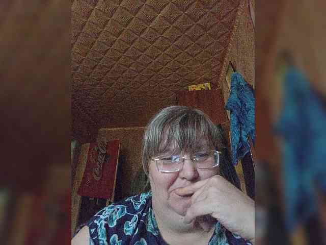 Olga47 webcam