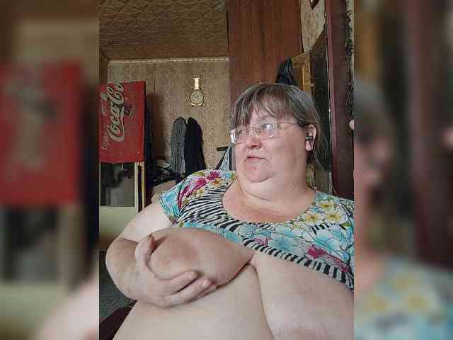 Olga47 webcam