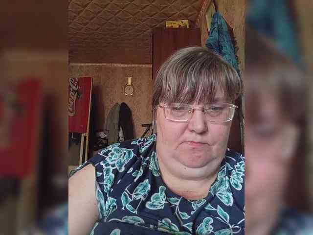 Olga47 webcam