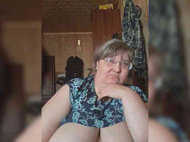 Olga47 webcam