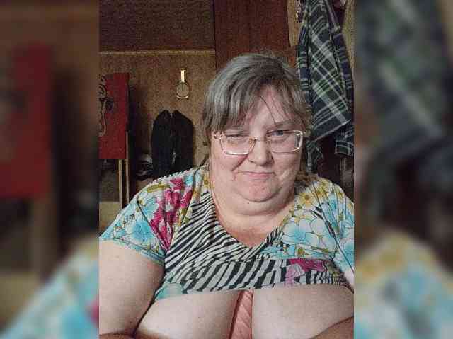 Olga47 webcam