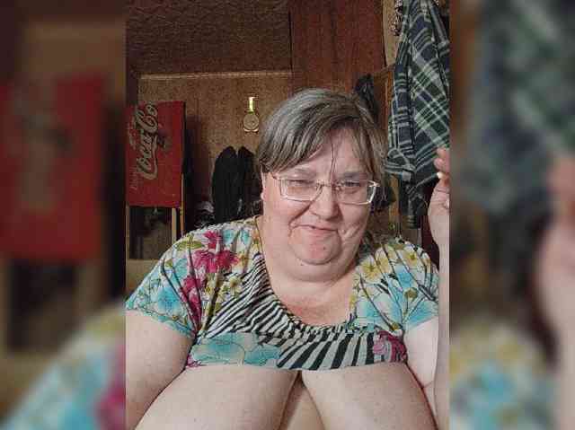 Olga47 webcam
