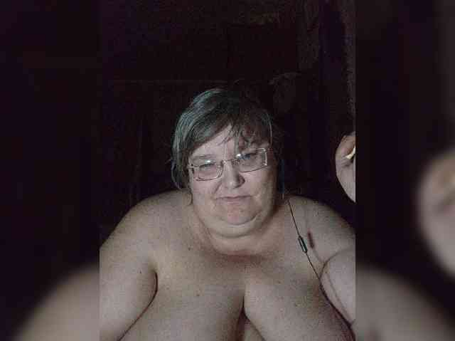 Olga47 webcam
