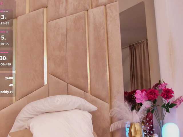 IslaReign live cam on BongaCams