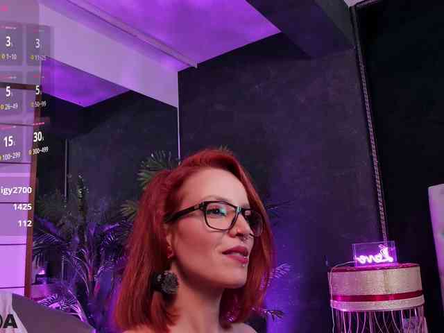 IslaReign webcam