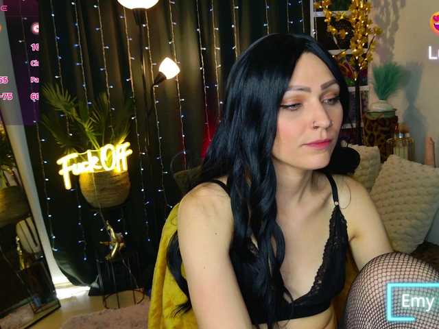 EmyMooon live cam on BongaCams