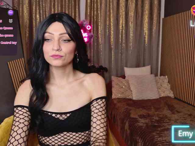 EmyMooon webcam