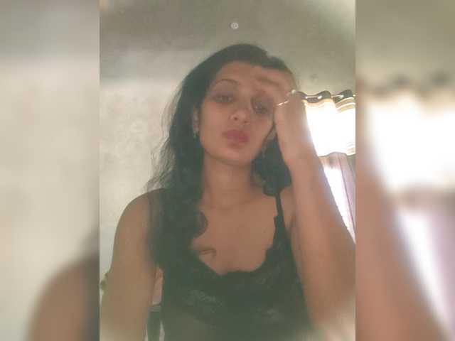 Kajal10 live cam on BongaCams