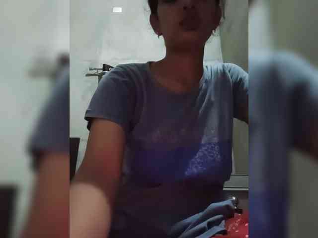 Kajal10 webcam