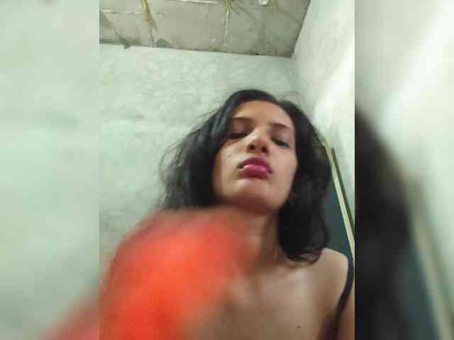 Kajal10 webcam