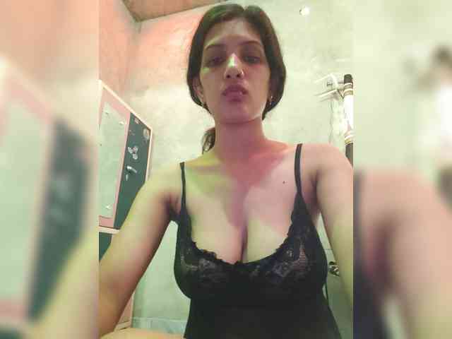 Kajal10 webcam