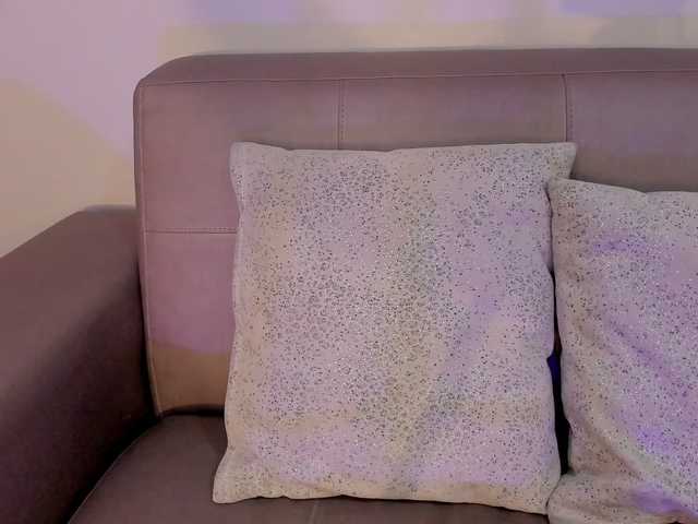 MegaCollins live cam preview