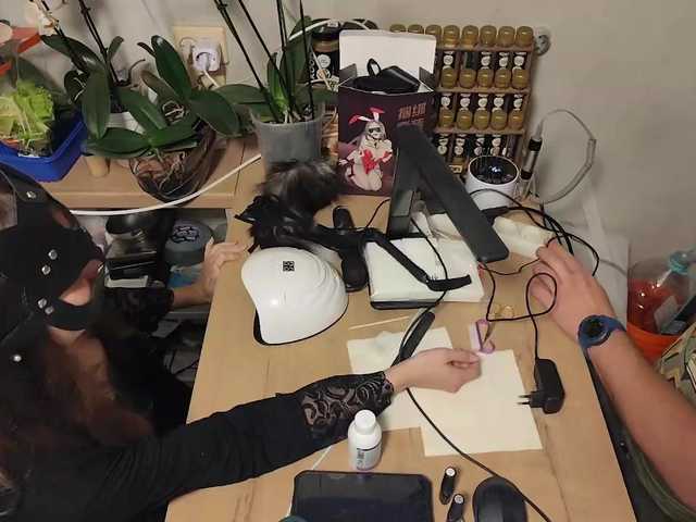 dobrdobr live cam on BongaCams