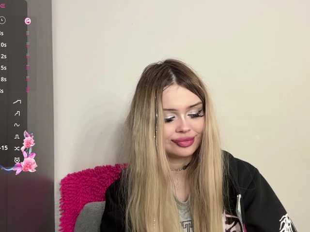 miacusy live cam on BongaCams