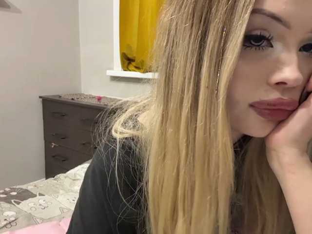 miacusy live cam on BongaCams