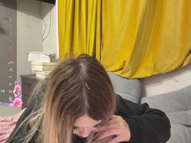 miacusy live cam on BongaCams