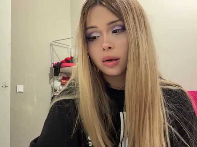 miacusy live cam on BongaCams