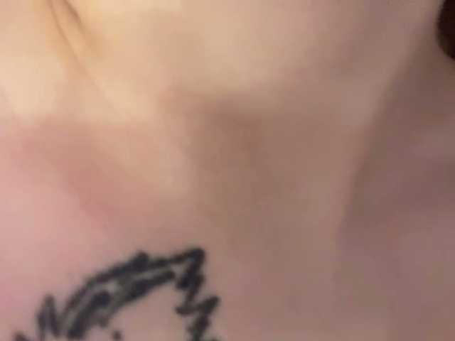 miacusy live cam on BongaCams