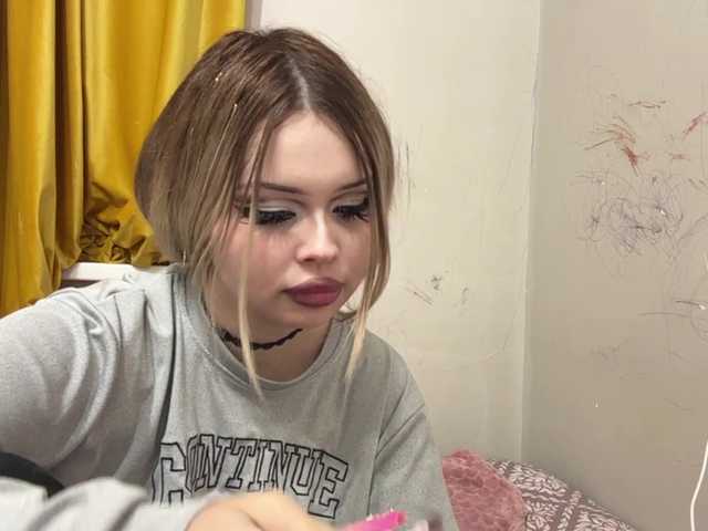 miacusy live cam on BongaCams