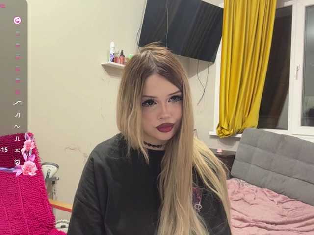 miacusy live cam on BongaCams