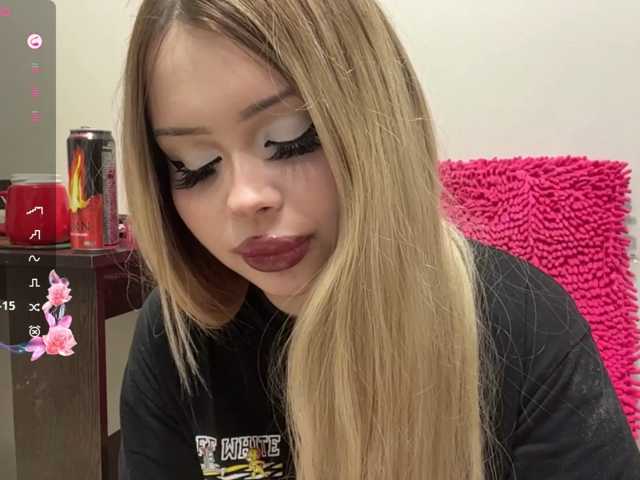 miacusy live cam on BongaCams