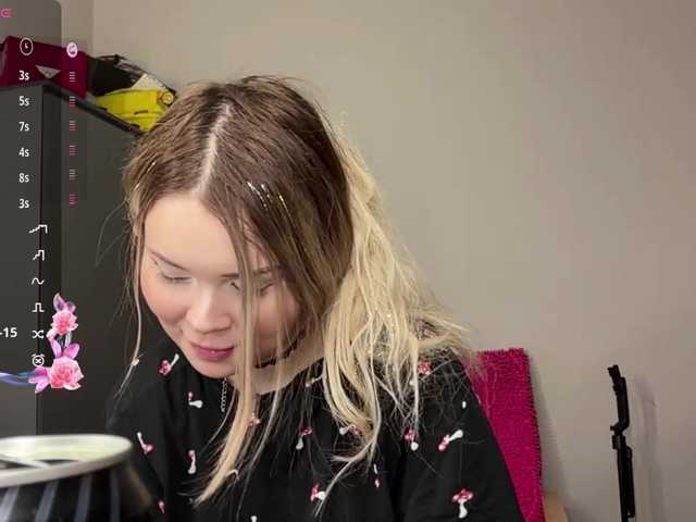miacusy live cam on BongaCams