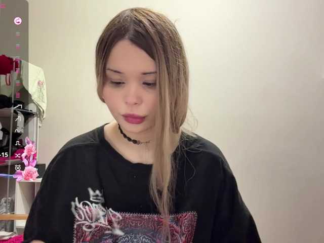 miacusy live cam preview