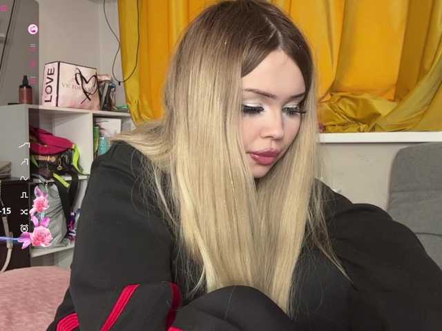 miacusy live cam on BongaCams