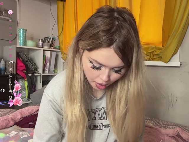 miacusy live cam on BongaCams