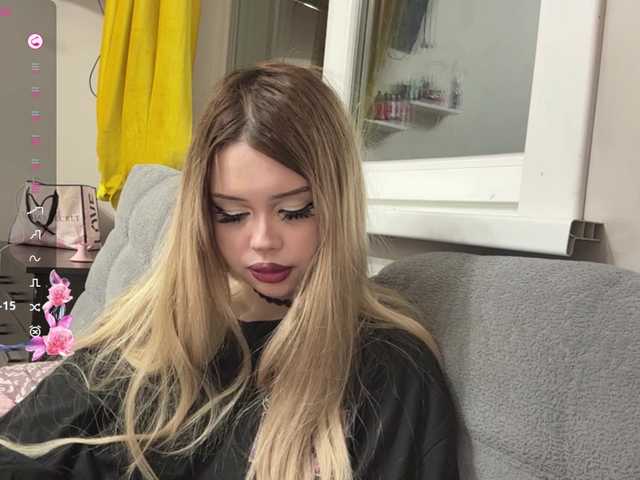 miacusy live cam on BongaCams