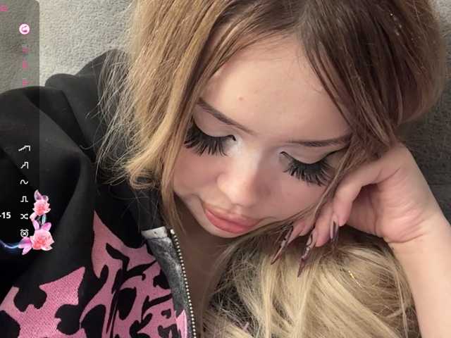 miacusy live cam on BongaCams