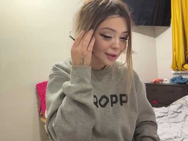 miacusy live cam on BongaCams