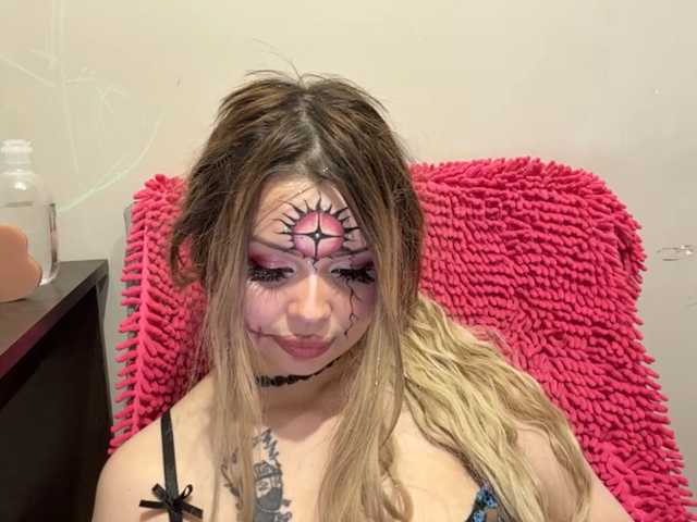 miacusy live cam on BongaCams