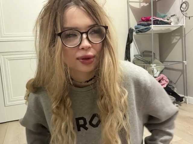 miacusy live cam on BongaCams