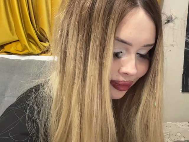 miacusy live cam on BongaCams