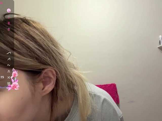 miacusy live cam on BongaCams