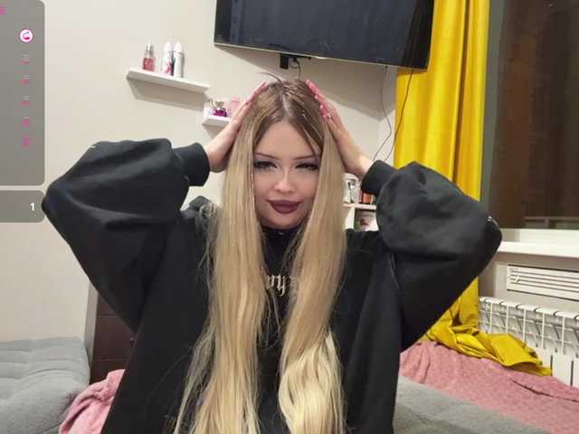 miacusy live cam on BongaCams
