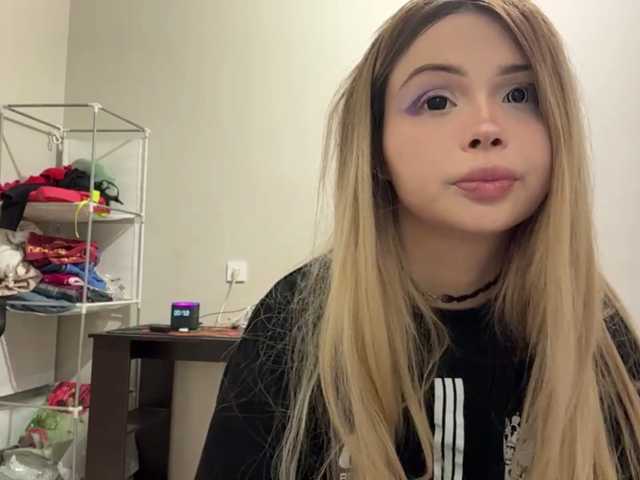 miacusy live cam on BongaCams