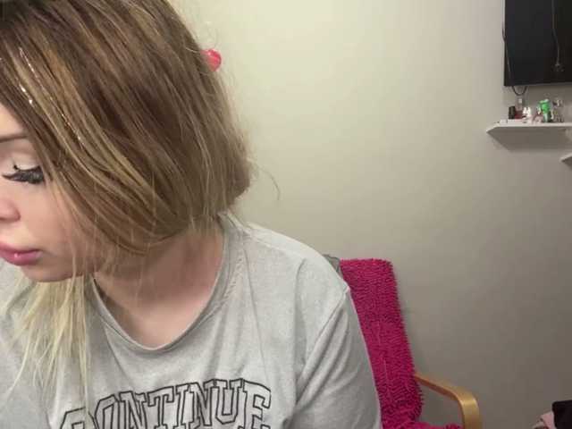 miacusy live cam on BongaCams