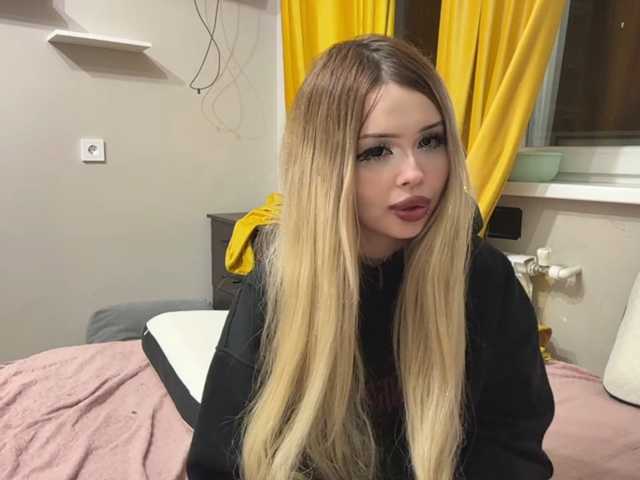miacusy live cam on BongaCams