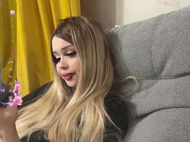 miacusy live cam on BongaCams