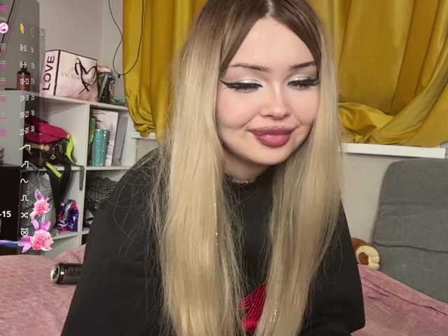 miacusy live cam on BongaCams