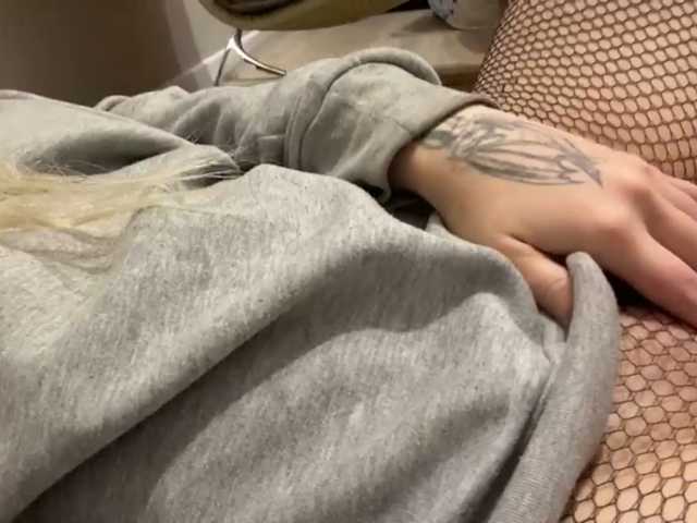 miacusy live cam on BongaCams