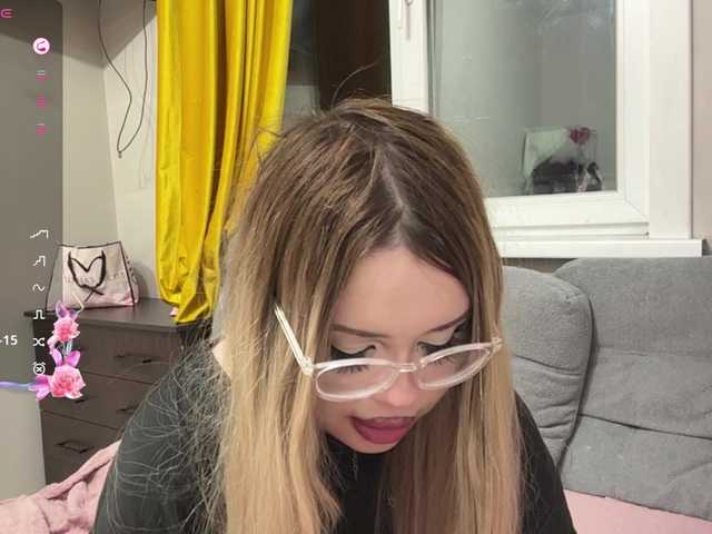 miacusy live cam on BongaCams